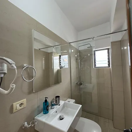 Hotel White Ksamil