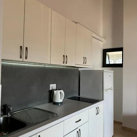 White Hotel Ksamil