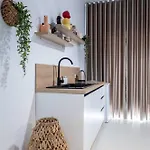 Ξενοδοχείο White 3*