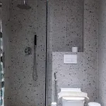 White كساميل