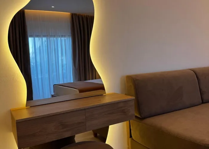 White 酒店 卡萨米尔